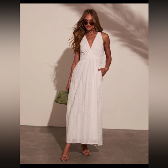 Vici Dresses & Skirts - Vici Rayanne Eyelet Embroidered Maxi Dress